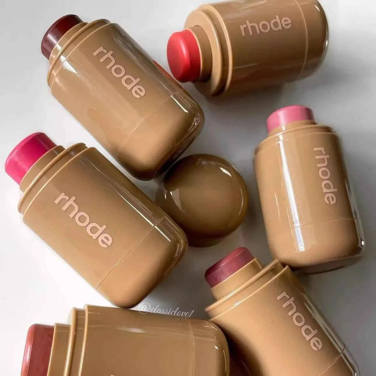 Baume cutané de marque, gelée de haricots, brillant à lèvres épicé, boîte de jus de Marg, bâton de fard à joues de poche, ne se décolore pas, imperméable, rouge à lèvres hydratant